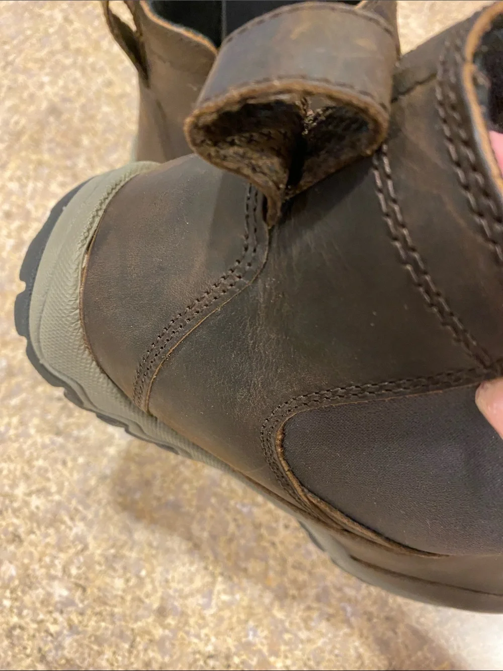 Duluth Trading Men’s Wild Boar Leather Pull On Boots Item 91854 Size 10 Medium